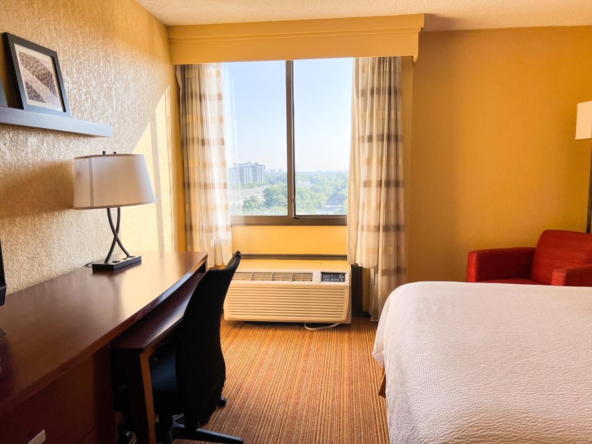 Hotel Courtyard By Marriott Pentagon South